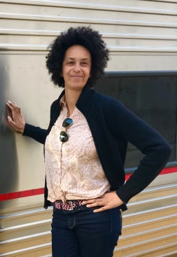 portrait of Elisabeth Nechutnys